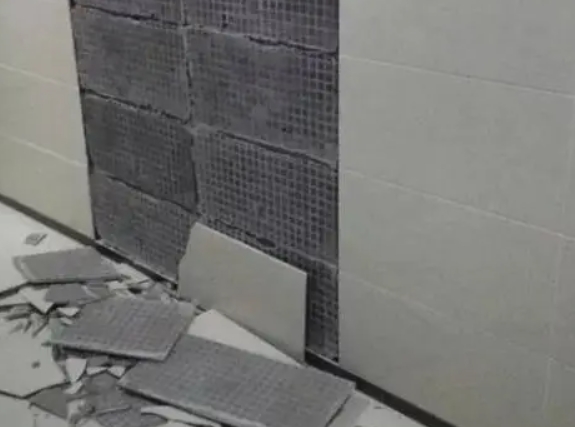 图木舒克瓷砖空鼓维修公司分享下图木舒克墙砖松动维修的知识